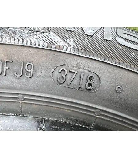 175/65 R14 Uniroyal Ms Plus 77 téli gumi 5mm 5