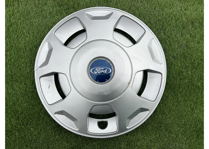 Ford gyári 16" dísztárcsa alapértelmezett kép