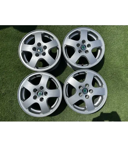 5x100 14" Skoda gyári alufelni 6Jx14h2 ET43 1