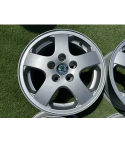 5x100 14" Skoda gyári alufelni 6Jx14h2 ET43 5