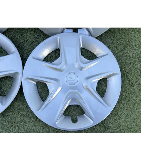 Ford gyári 16" dísztárcsa - Mobil Gumis 2