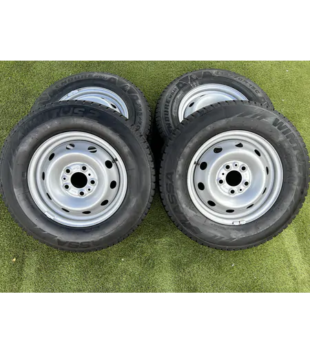 5x118 15" Fiat,Citroen,Peugeot gyári lemezfelni 215/70 R15C téli gumikkal