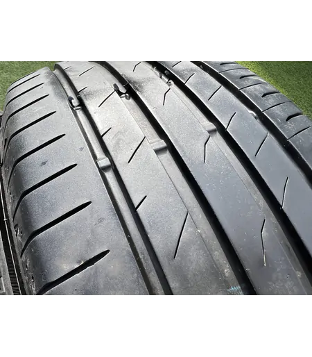 215/60 R16 Toyo Tires Proxes Comfort nyári gumi 6mm - Mobil Gumis 3