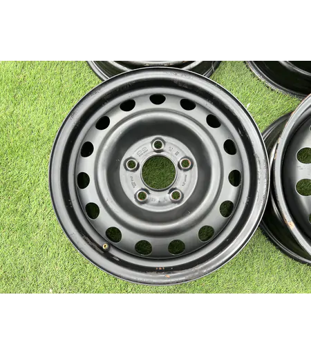 5x114.3 15" Hyundai,Kia gyári lemezfelni 5,5Jx15h2 ET47 2