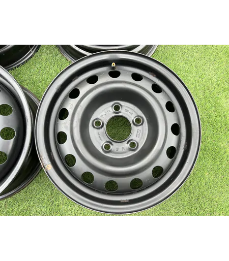 5x114.3 15" Hyundai,Kia gyári lemezfelni 5,5Jx15h2 ET47 3