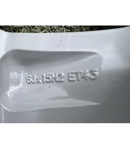 5x112 15" Volkswagen gyári alufelni 6Jx15h2 ET43 - Mobil Gumis 7