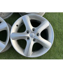 5x114.3 16" Suzuki SX4 gyári alufelni 6Jx16h2 ET50 3