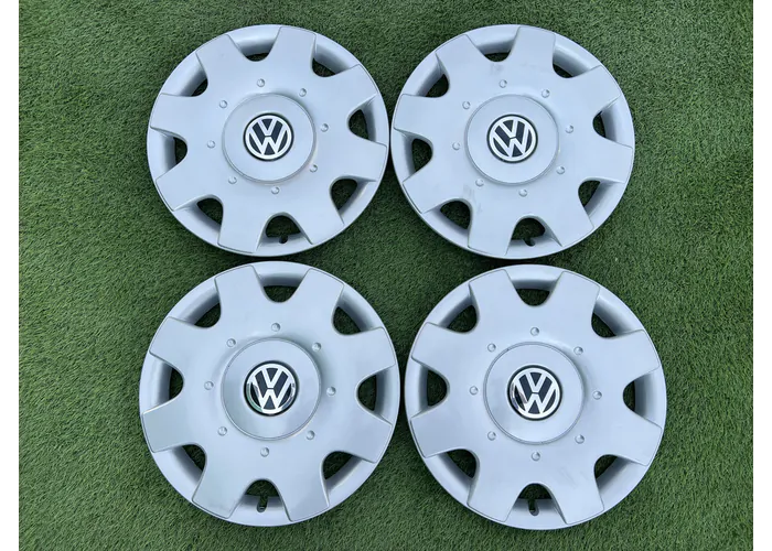 Volkswagen gyári 16" dísztárcsa alapértelmezett kép