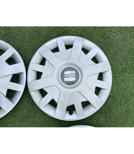 SEAT 15" dísztárcsa 4