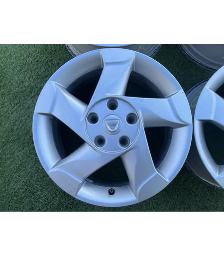 5x114.3 16" Dacia Duster gyári alufelni 6,5Jx16h2 ET50 2