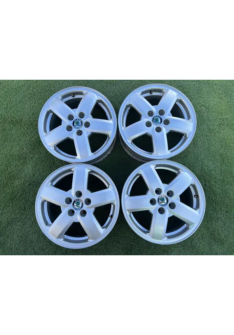 5x100 15" Skoda gyári alufelni 6Jx15h2 ET38