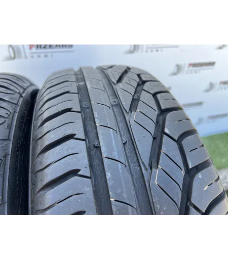 185/60 R15 Uniroyal Rain Expert 3 nyári gumi 6mm - Mobil Gumis 3