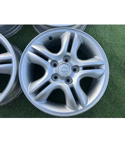 5x114.3 16" Hyundai gyári alufelni 6,5Jx16h2 ET41 3
