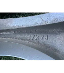 5x114.3 17" Mazda gyári alufelni 7Jx17h2 ET52,5 8