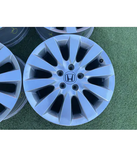 5x114.3 17" Honda gyári alufelni 7Jx17h2 ET50 3