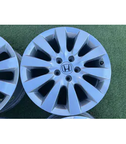 5x114.3 17" Honda gyári alufelni 7Jx17h2 ET50 5