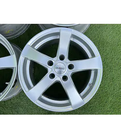 5x114.3 16" Dezent alufelni 7Jx16h2 ET40 3