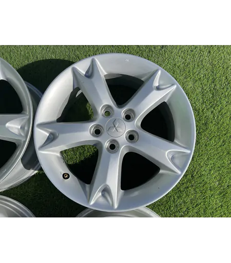 5x114.3 17" Mitsubishi gyári alufelni 7Jx17h2 ET46 - Mobil Gumis 4