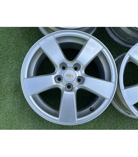 5x105 16" Chevrolet gyári alufelni 6,5Jx16h2 ET39 2