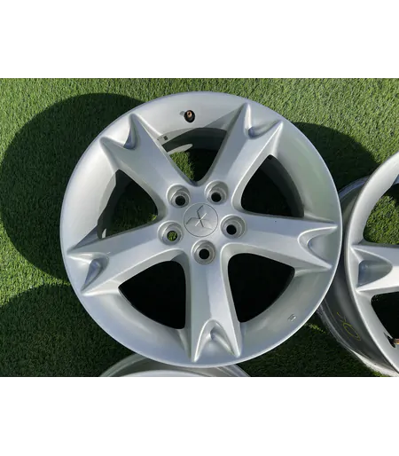 5x114.3 17" Mitsubishi gyári alufelni 7Jx17h2 ET46 - Mobil Gumis 5