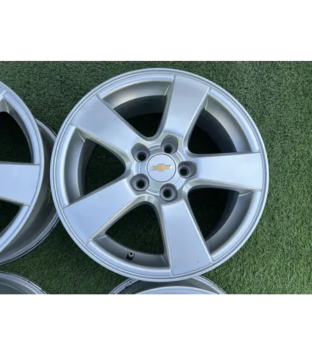 5x105 16" Chevrolet gyári alufelni 6,5Jx16h2 ET39 4