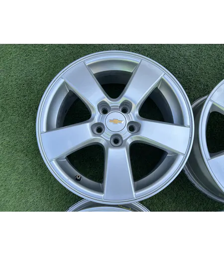 5x105 16" Chevrolet gyári alufelni 6,5Jx16h2 ET39 5