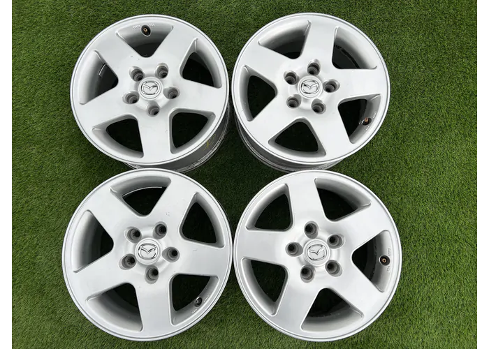 5x114.3 15" RCD alufelni 6,5Jx15h2 ET40 alapértelmezett kép