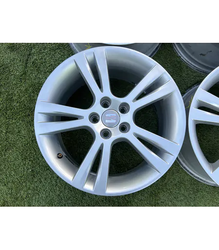 5x100 16" Seat gyári alufelni 7Jx16h2 ET43 2