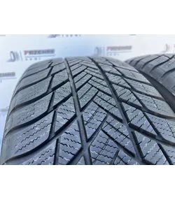 225/60 R17 Bridgestone Blizzak LM001 téli gumi 5-5,5mm - Mobil Gumis 2