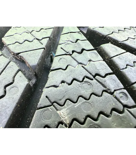 225/60 R18 Kumho WinterCraft WP52 téli gumi 7mm 5