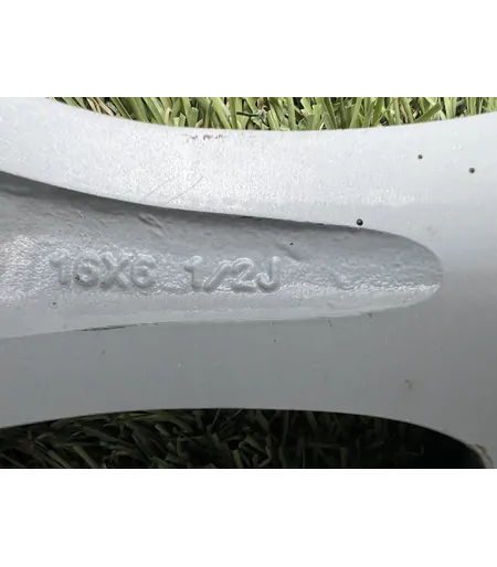 4x100 16" Mazda gyári alufelni 6,5Jx16h2 ET50 - Mobil Gumis 7