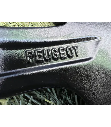 4x100 15" Peugeot 108 gyári alufelni 4,5Jx15h2 ET35 - Mobil Gumis 8