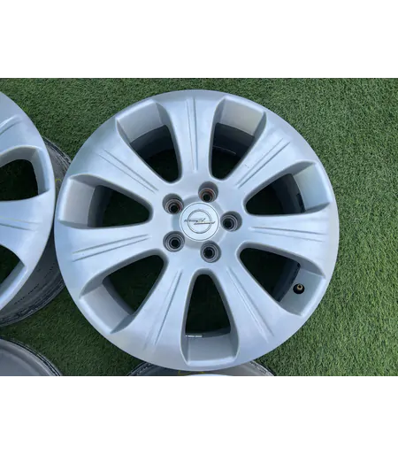 5x110 17" Opel gyári alufelni 7Jx17h2 ET39 4