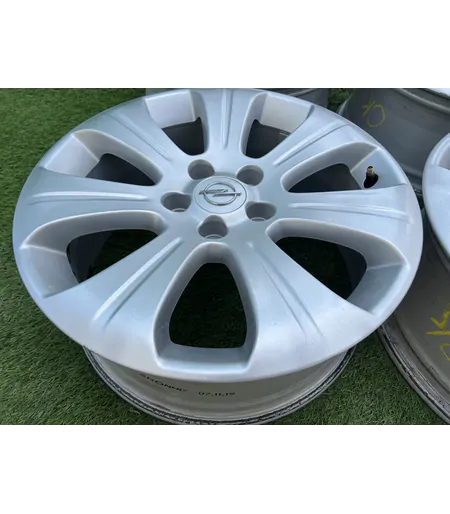 5x110 17" Opel gyári alufelni 7Jx17h2 ET39 6