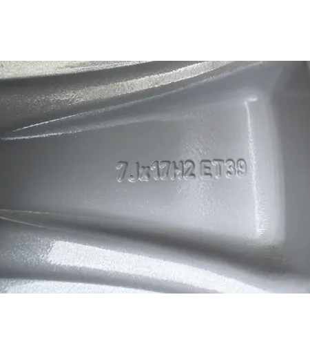 5x110 17" Opel gyári alufelni 7Jx17h2 ET39 7