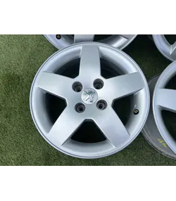 4x108 15" Peugeot gyári alufelni 6,5Jx15h2 ET23 - Mobil Gumis 4
