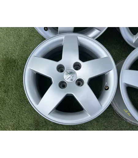 4x108 15" Peugeot gyári alufelni 6,5Jx15h2 ET23 - Mobil Gumis 4