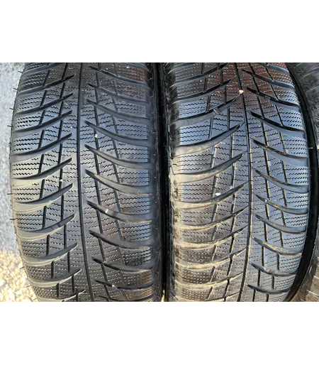 215/65 R17 Bridgestone Blizzak LM001 téli gumi 6mm - Mobil Gumis 2