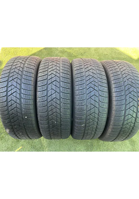 235/65 R18 Pirelli Scorpion téli gumi 5mm