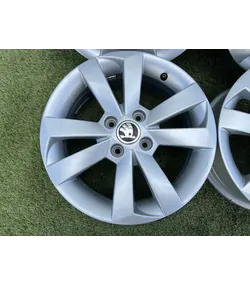4x100 15" Skoda gyári alufelni 5,5Jx15h2 ET41 - Mobil Gumis 3