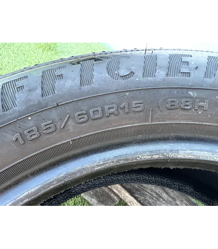 185/60 R15 Goodyear Efficient Grip nyári gumi 5,5-6,5mm - Mobil Gumis 5