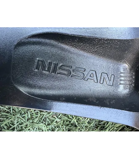 5x114.3 18" Nissan gyári alufelni 6,5Jx18h2 ET40 - Mobil Gumis 8