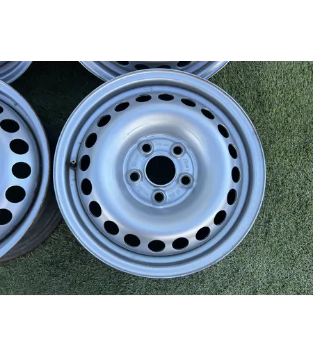 5x120 16" Volkswagen T5 gyári lemezfelni 6,5Jx16h2 ET51 - Mobil Gumis 3