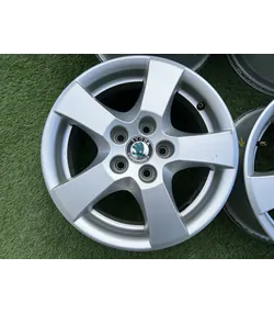 5x100 14" Skoda gyári alufelni 6Jx14h2 ET43 2
