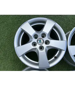 5x100 14" Skoda gyári alufelni 6Jx14h2 ET43 5