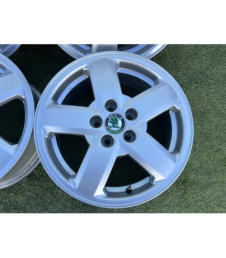 5x100 15" Skoda gyári alufelni 6Jx15h2 ET38 - Mobil Gumis 4