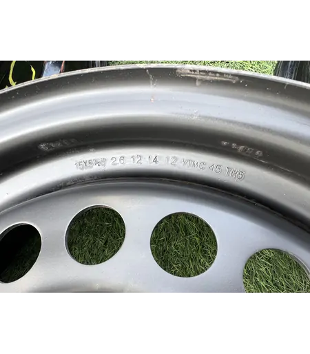 4x100 15" Toyota gyári lemezfelni 5,5Jx15h2 ET45 6