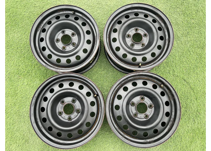 5x114.3 16" Nissan gyári lemezfelni 6,5Jx16h2 ET45 alapértelmezett kép
