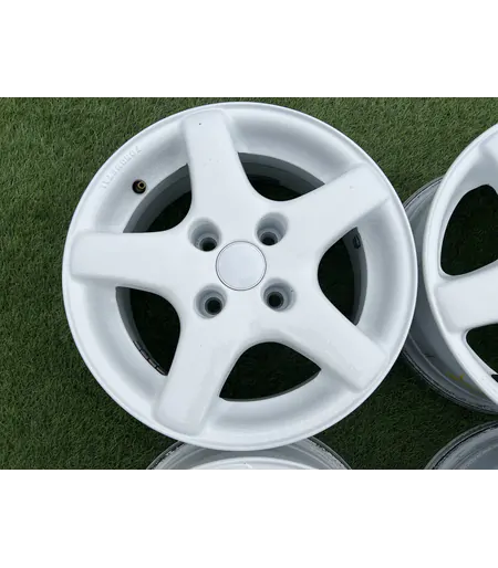 4x108 14" Fondmetal (Peugeot,Citroen) alufelni 6Jx15h2 ET18 - Mobil Gumis 4