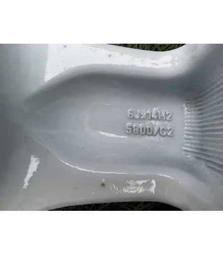 4x108 14" Fondmetal (Peugeot,Citroen) alufelni 6Jx15h2 ET18 7